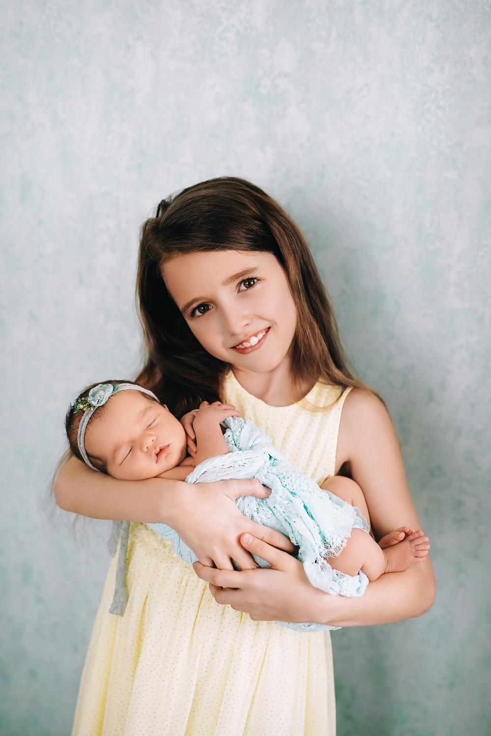                          Новорожденные